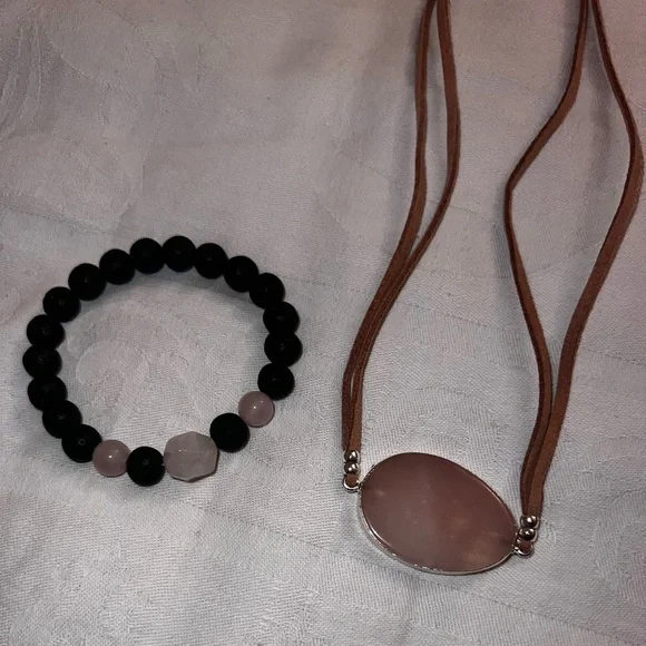 Pink stone jewelry - Picture 6 of 7